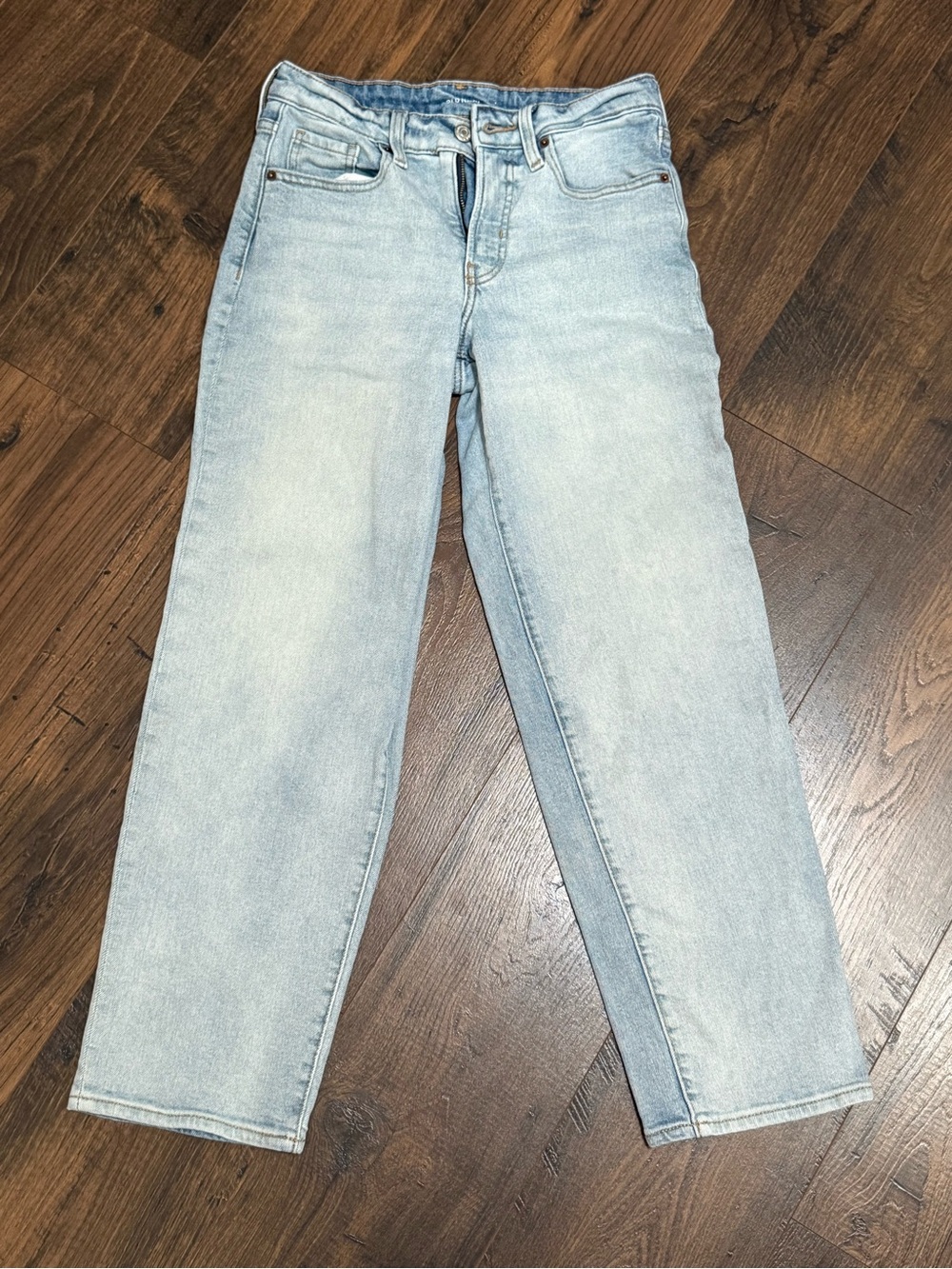 Old Navy Women’s Light Blue Straight Jeans petite size 2